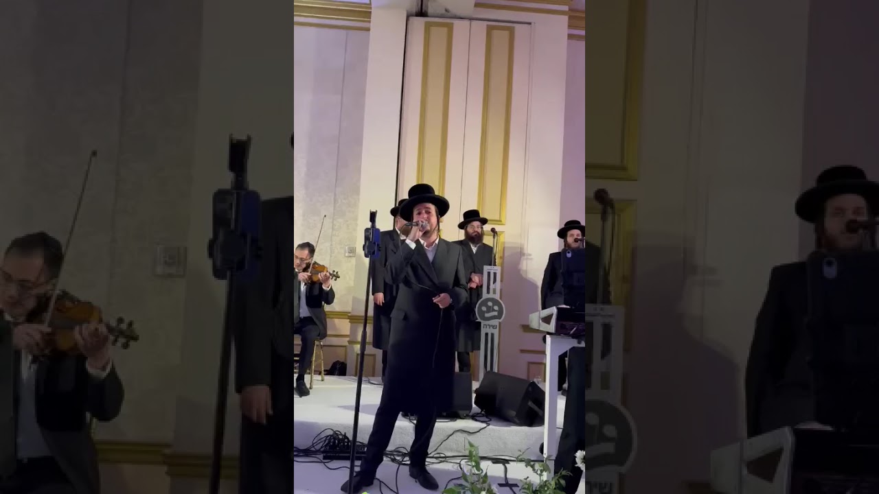 Avrumi Berko 🎹 Meilech Braunstein 🎤 Shira Choir