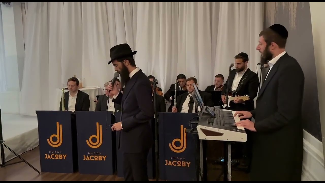 אלי מרכוס עם תזמורת של דודי יעקובי