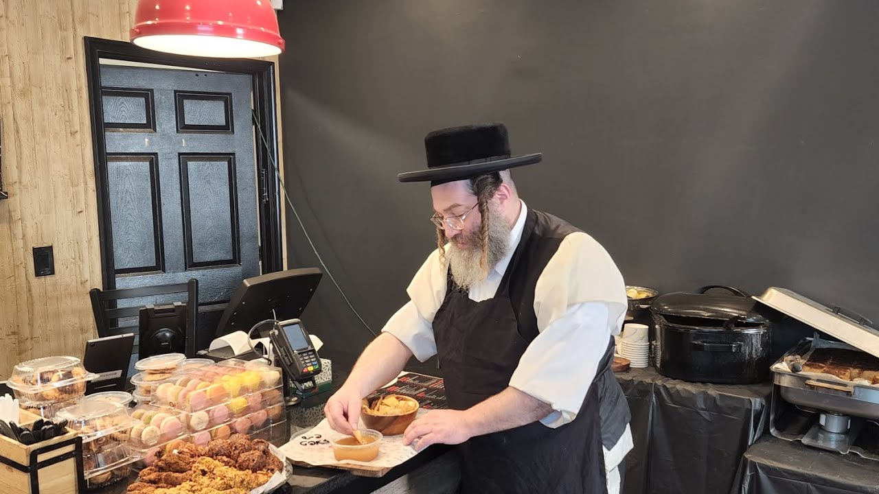 Erev shabbos at Crunch time with R' Shlome Hersh Eckstein...    Mekor for eating Fish Zoft