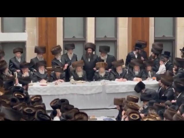Biala Rebbe Leads The First Shabbos After His Appointing | סעודה שלישית בשבת הכתרה של האדמו”ר מביאלא