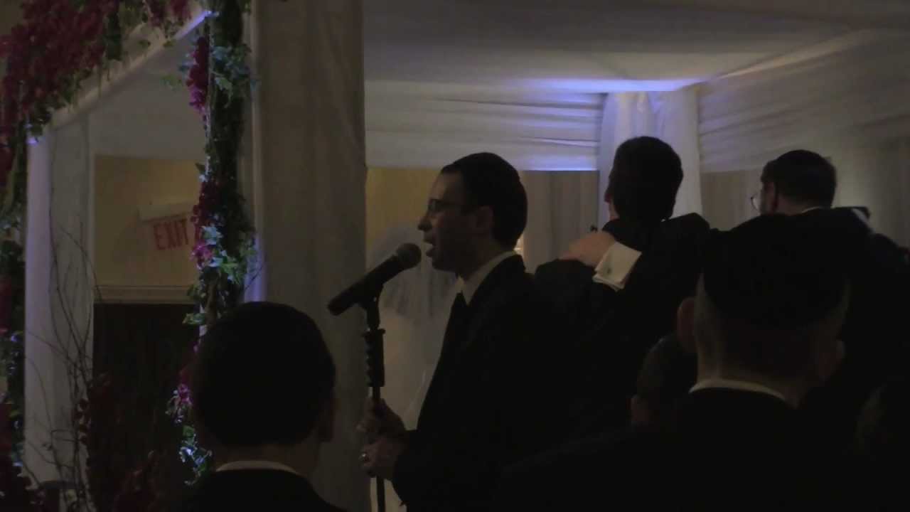 Yitzy Spinner sings Im Eshkochaich