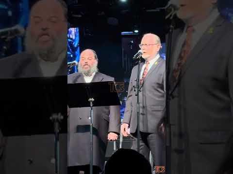 Chazzan Shimmy Miller and Chazzan Yaakov Motzen perform at the Chazzanus and Classics concert 2025