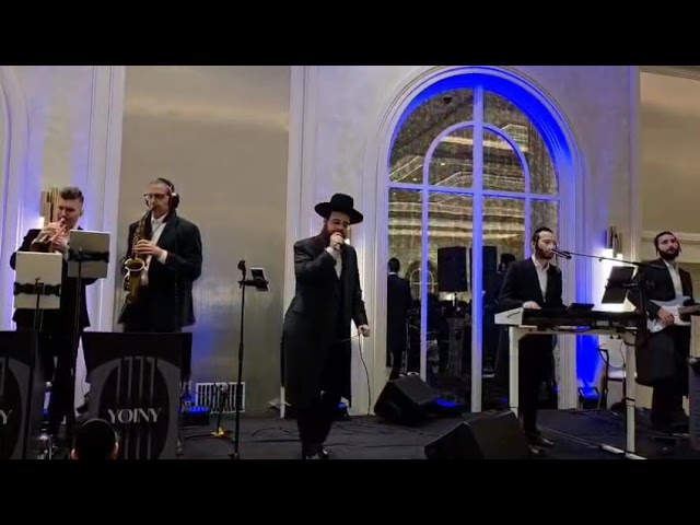 Yoiny Fischer 🎹 Yidi Bialostozky 🎤 🔥