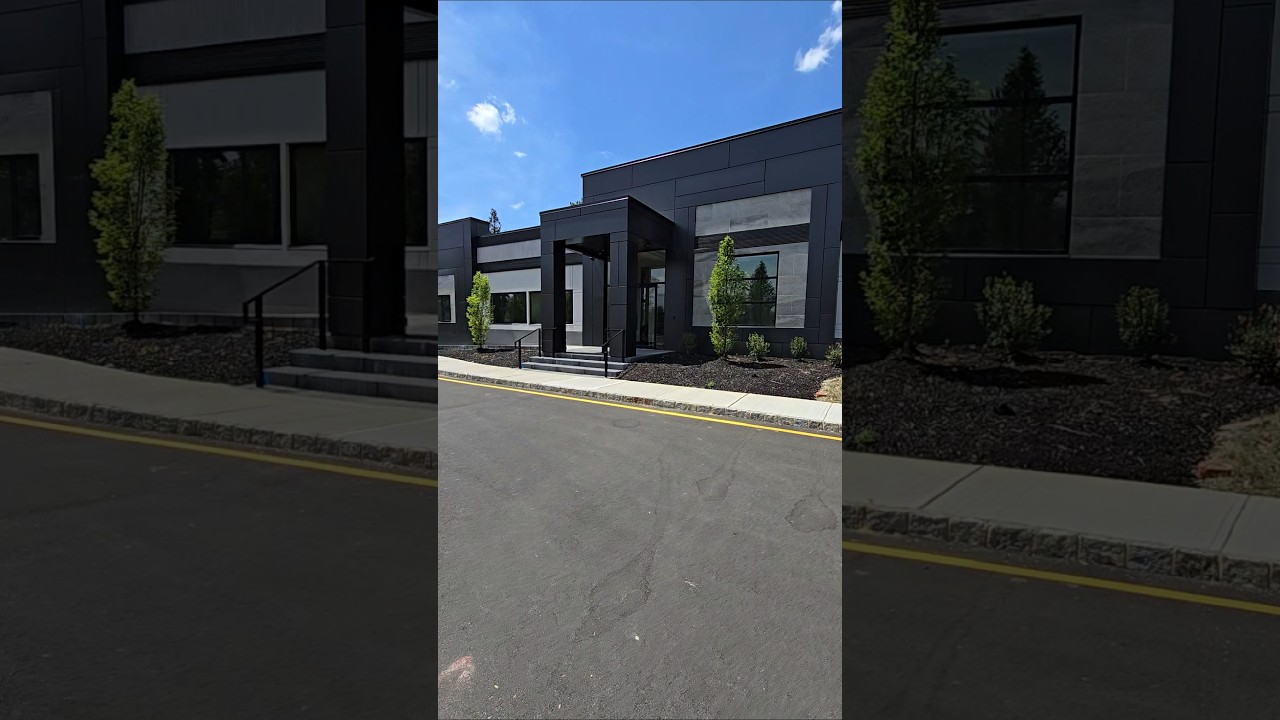 Introducing our stunning brand-new modern office building in Lakewood starting as low as $800/month