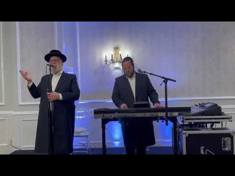 ״מימיני מיכאל״ ר׳מיכאל שניצלער זצ״ל בביצוע מרגש עם הקלידן דובי טסלר