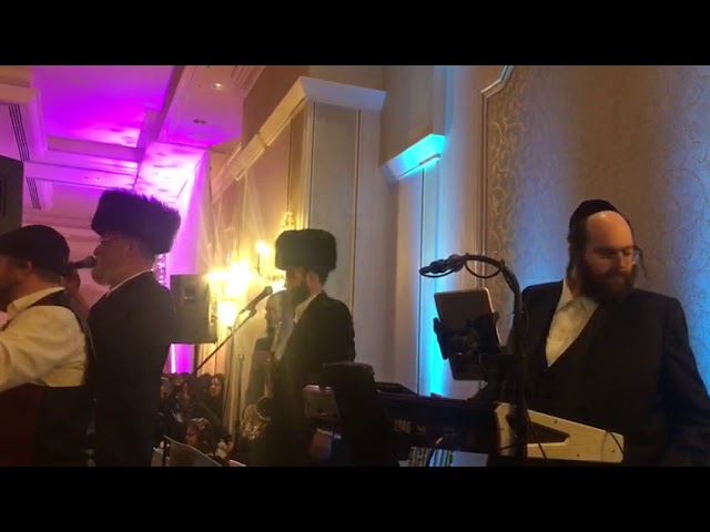 Michoel Schnitzler, Rafie The King, naftali schnitzler|מיכאל שניצלער עם נפתלי שניצלער