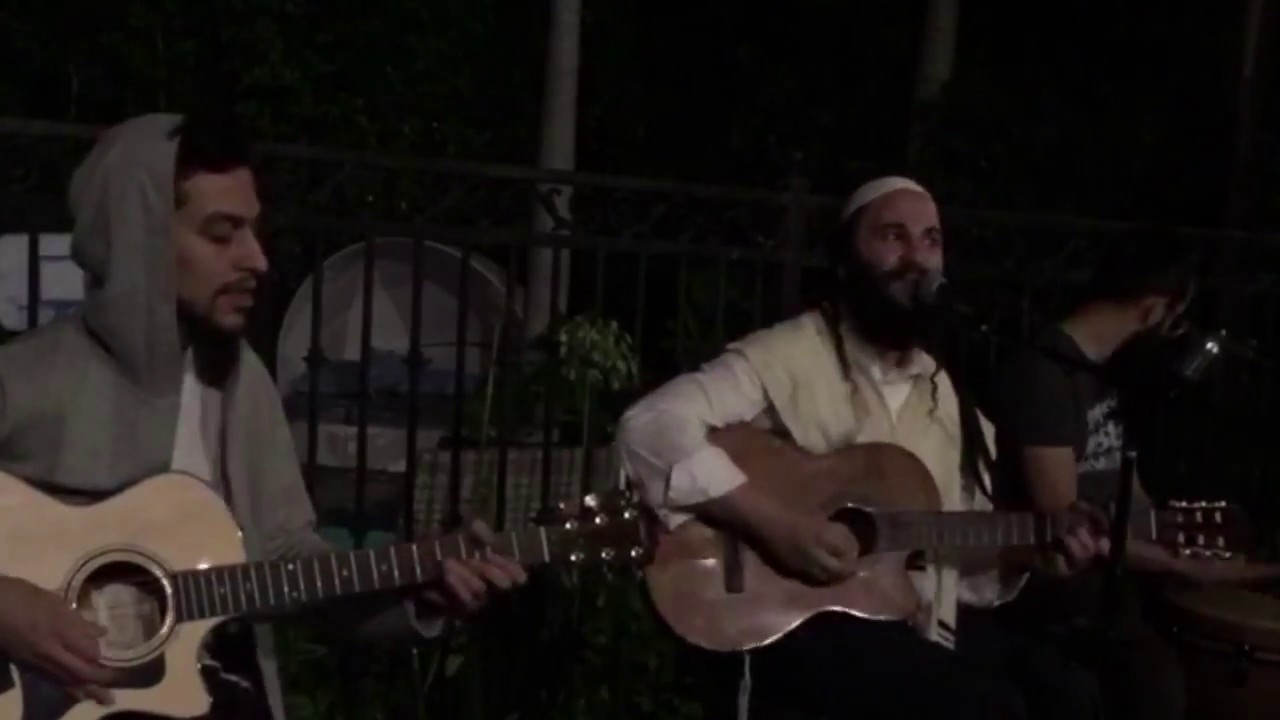 Moshe Storch ~ השם הוא פה ~ HaShem Is Here (Uncle Moishy rendition)
