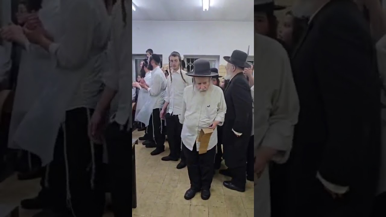Amshenover Rebbe In The Matzah Bakery Nissan 5786