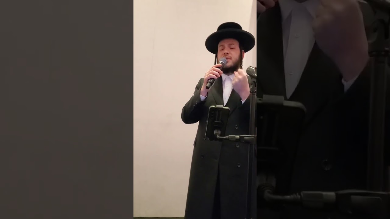 Chuppah: Hershy Langsam 🎹 Motty Ilowitz 🎤