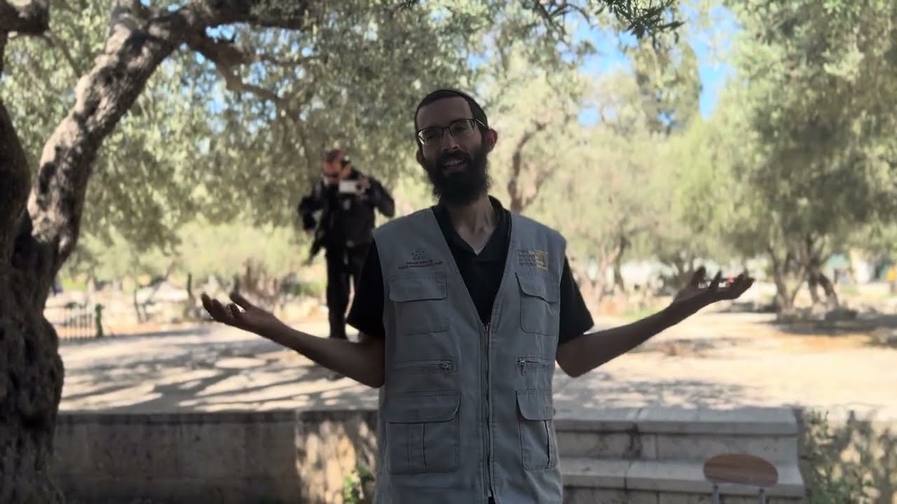 עֲלִי בְאֵר עֱנוּ לָהּ • בזכות השירה בהר-הבית נזכה לקרב את בניין המקדש | ר׳ רועי זאגא