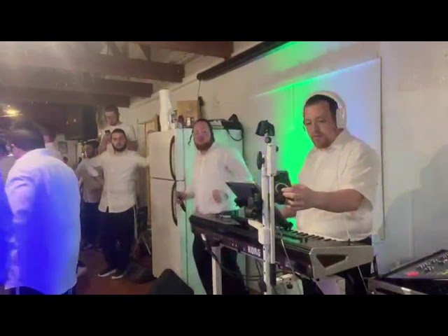 Uplifting Motza Nachmu 2024- Shmily Morgenstern & Sruly Singer