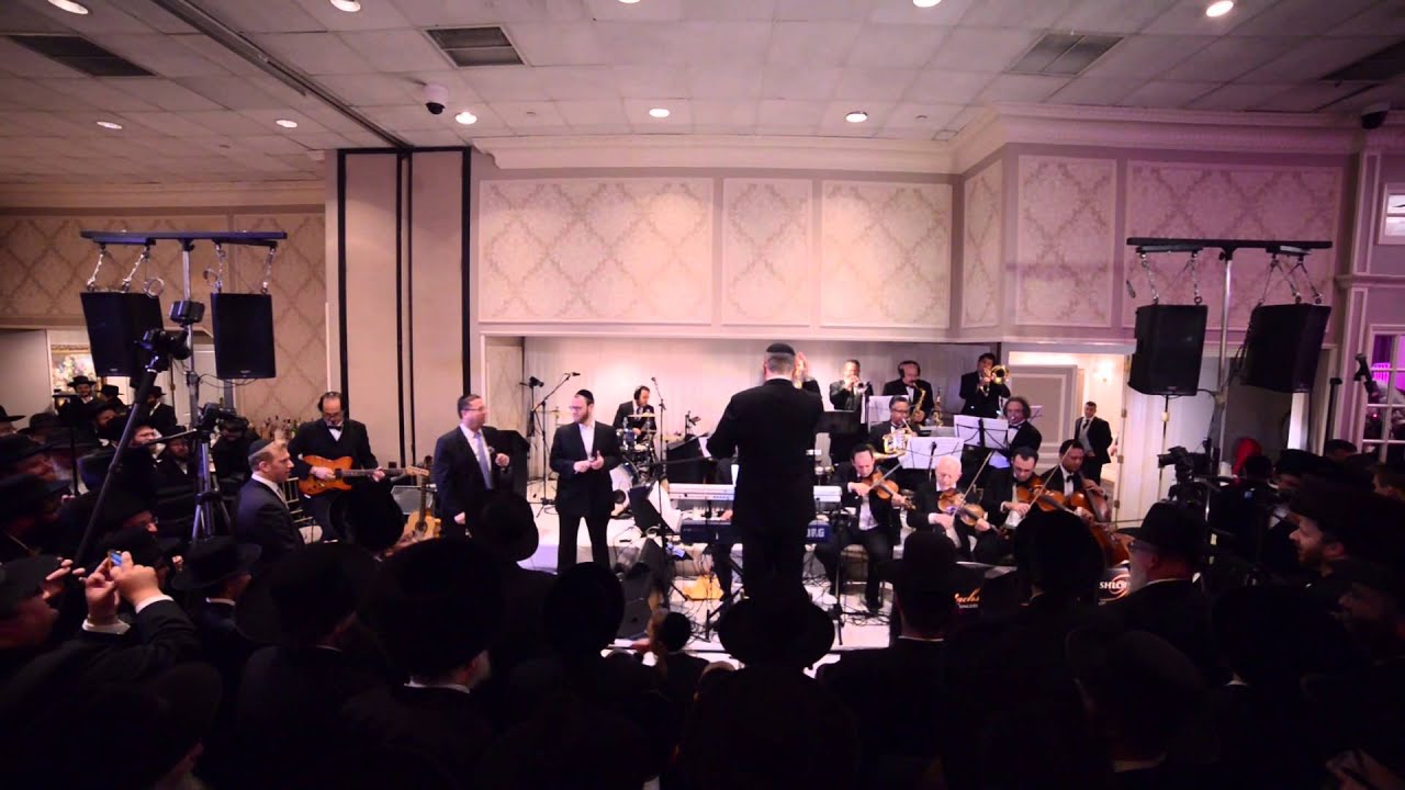 The most original & amazing Jewish Wedding Intro ever! By the Shloime Dachs Orchestra & Singers