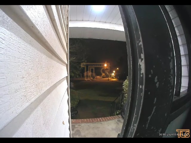 Watch as thief steals e-bike from porch in Lakewood