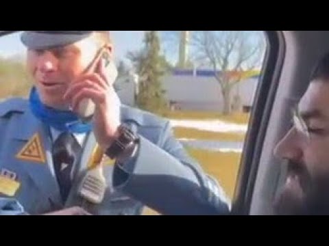 Police Officer Stopped His Old Friend From Yeshiva. No Ticket This Time...