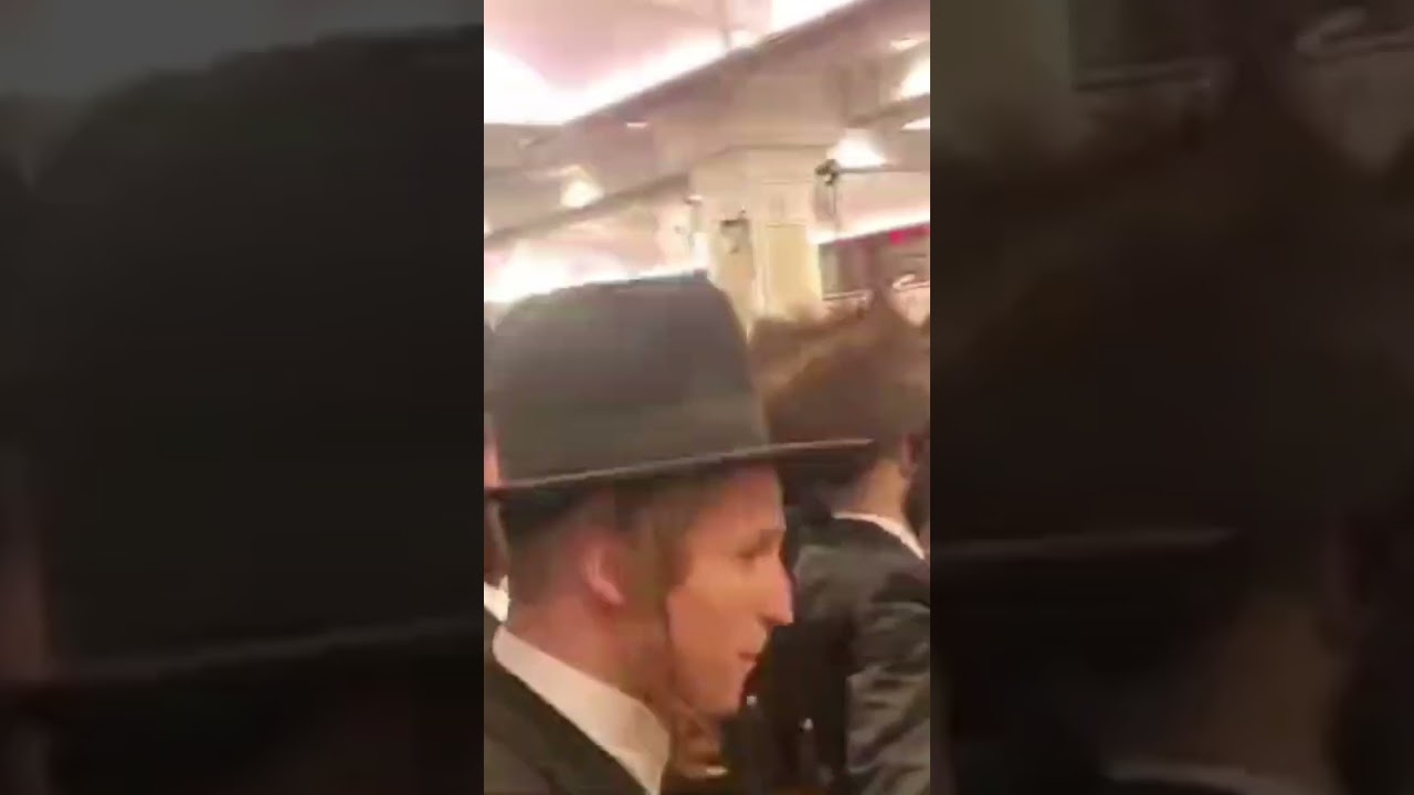 Avrumi Berko 🎹 Suscher Guttman 🎤