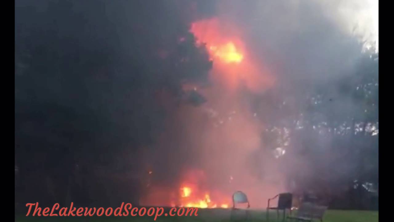 Car slams into trees and erupts into flames in Lakewood