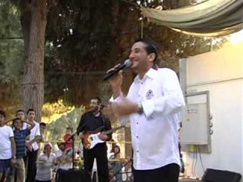 חיים ישראל - בכפיים מתוך הופעה בנחשונית