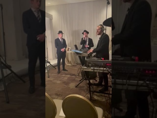 Hershey langsam @wedding tonight!! Must! #music #yiddish #hershylangsam #yiddishmusic plz subscribe