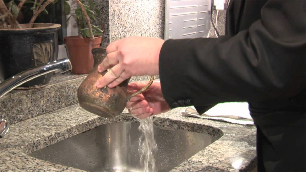 JOG: The Blessing for Washing Hands Before Eating Bread
