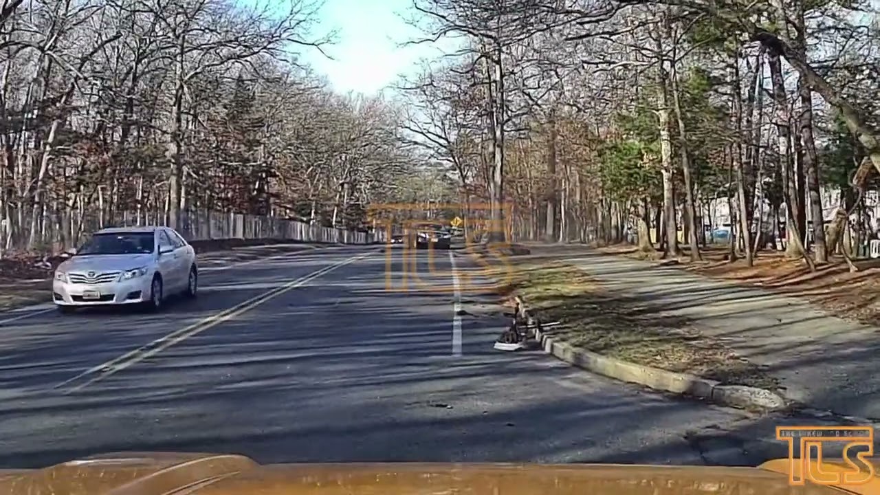 Dashcam video captures accident in Lakewood
