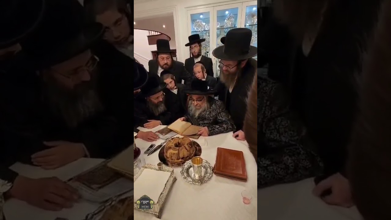 Satmar Rebbe R' Aharon visits The Yakobovitz' in Honor of Their Son's Wedding