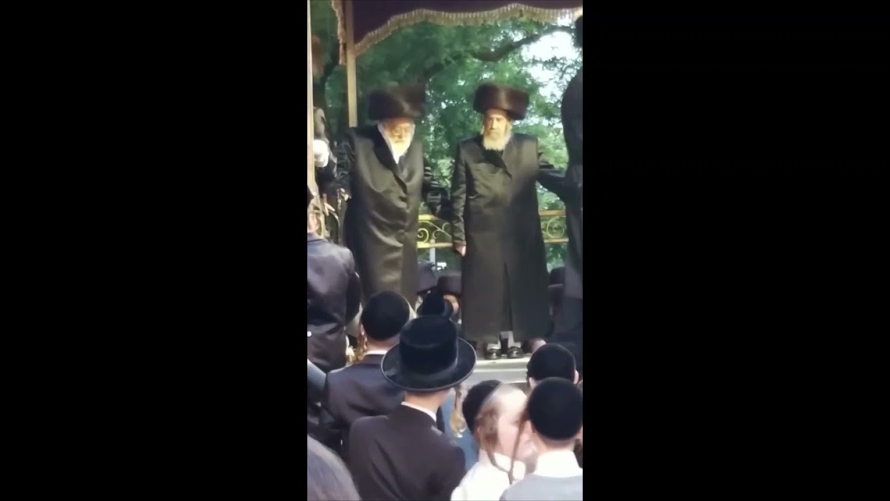 Toldos Aharon Rebbe At A Chupa In Boro park - 21 Sivan 5781