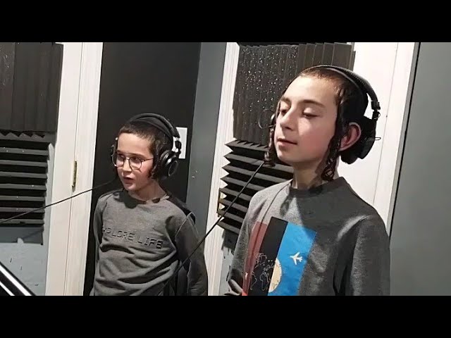 Shir Vushevach Choir Kids Singing In Studio