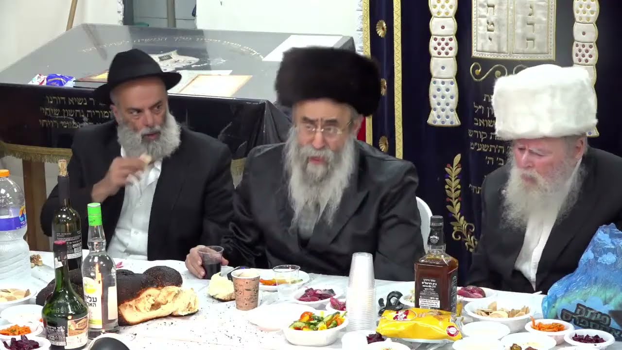 סעודת פורים עם הרב מנחם מענדל גלוכבסקי, רחובות שנת תשפ"ו
