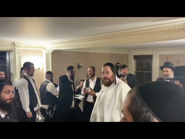 קאמפיין ״מכה בפטיש״ פאר מוסדות סאטמאר קרית יואל ביים גרייכן צוויי מיליאן דאלאר