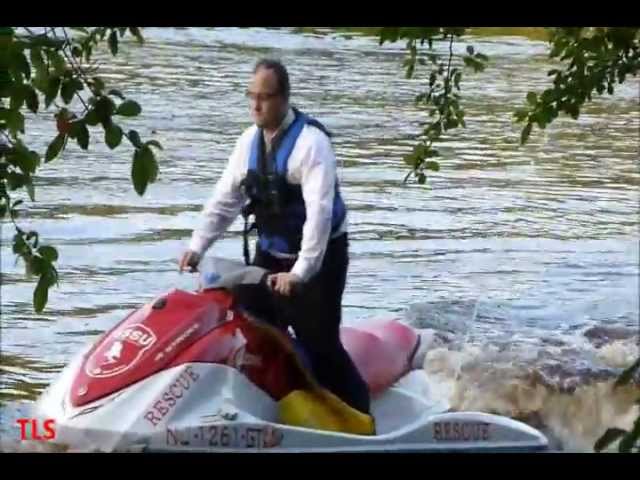 LFA and LPD Water Rescue Team Rescue Boater Lake Carasaljo