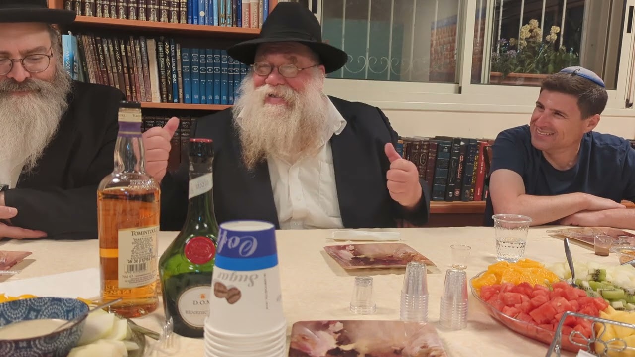 Ramat Beit Shemesh #10 Farbrengen- Reb Mendel's love for Aron Yosef, Chasidus study- RC Dalfin