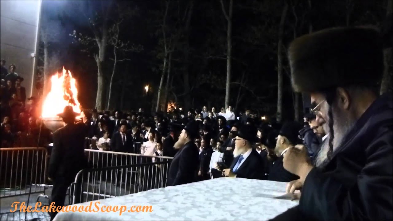 Alexander Rebbe Lag Baomer 2015 in Lakewood TLS