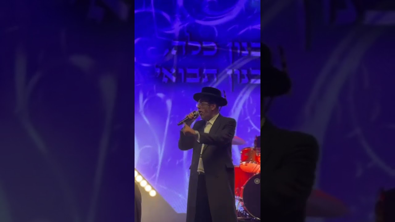 ארהלה סמט - יולי דיקמן עם הלהיט החדש בעקיטשע