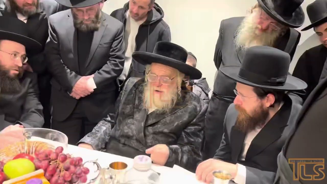 Toldos Aharon Rebbe talks about Tznius and Smartphones in Lakewood
