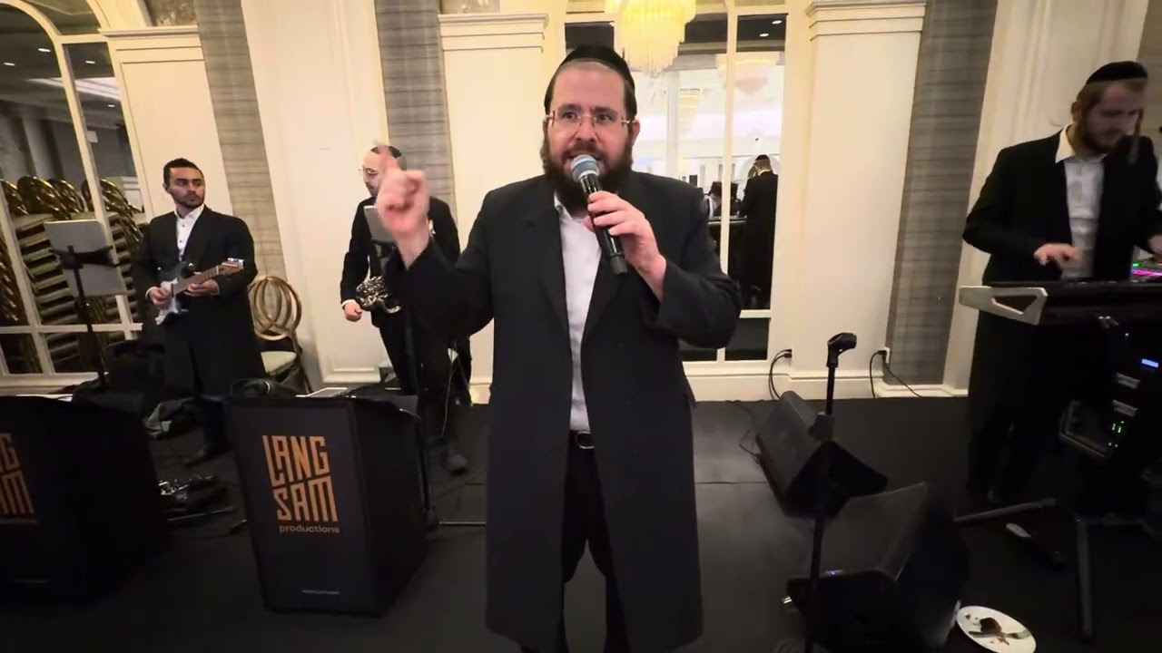Hershey Langsam on the keys & Shea Berko @ Chaim Reuven Weill