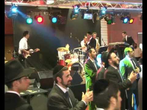 itzik orlev איציק אורלב בחתונה  מחרוזת יצליח