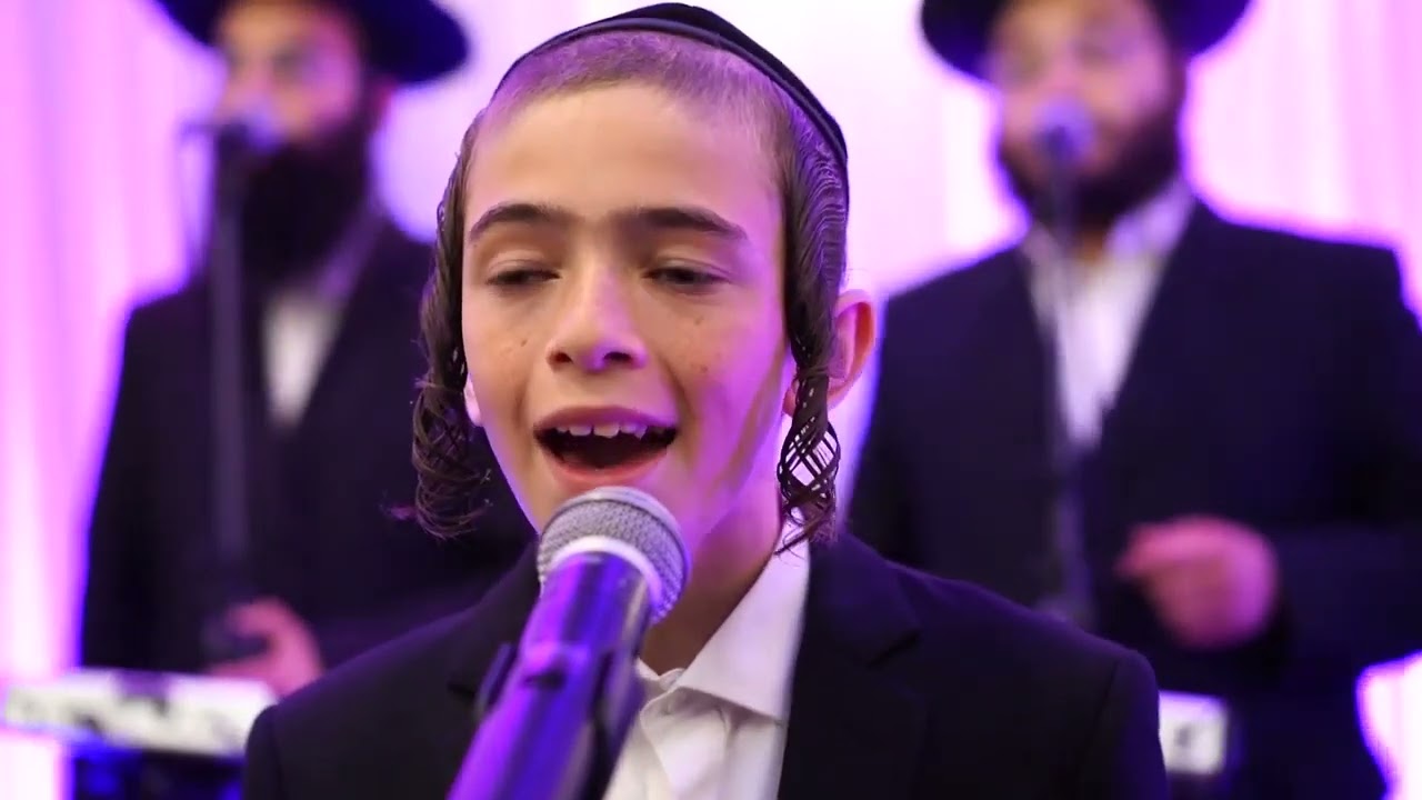 בֵּאלֹקִים בָּטַחְתִּי • ילד הפלא דודי הרשקופ מקהלת נרננה בביצוע של כ"ק בעל נועם אליעזר מסקולען זצ"ל