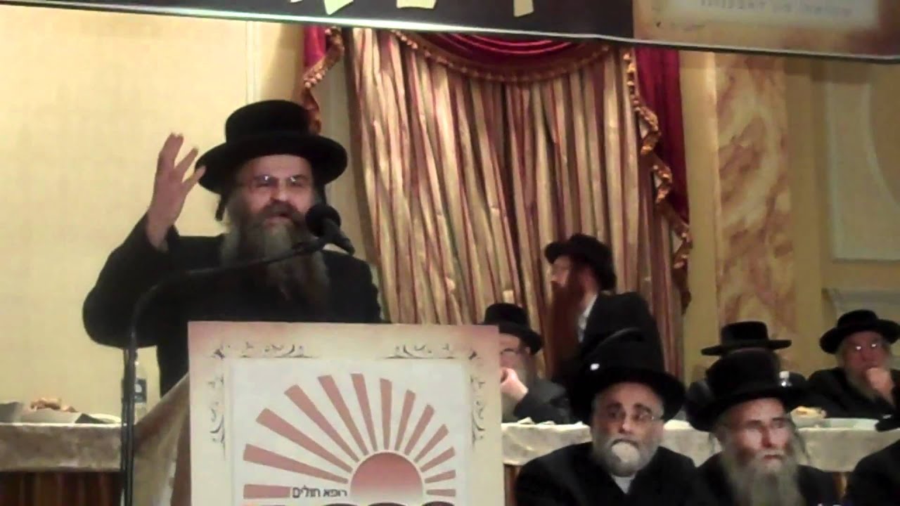 Antwerp Rav Rabbi Shiff at RCCS Dinner in Williamsburg 2011  Part 1