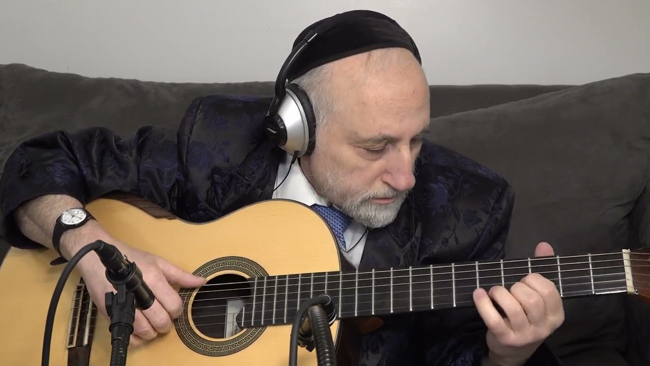 Ki Yikarei Composed by R' Yigal Calek A"H. Arranged and performed by Yaakov Kranz (Kumzitzer Rebbe).