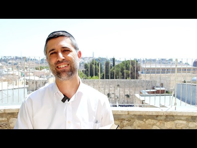 Call Of Moshiach 1 - Getting the Hints