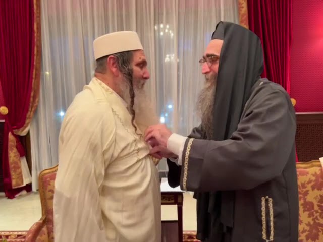 באזוך פון המקובל רבי יאשיהו פינטו שליט"א ביי המשפיע רבי שלום ארוש שליט"א