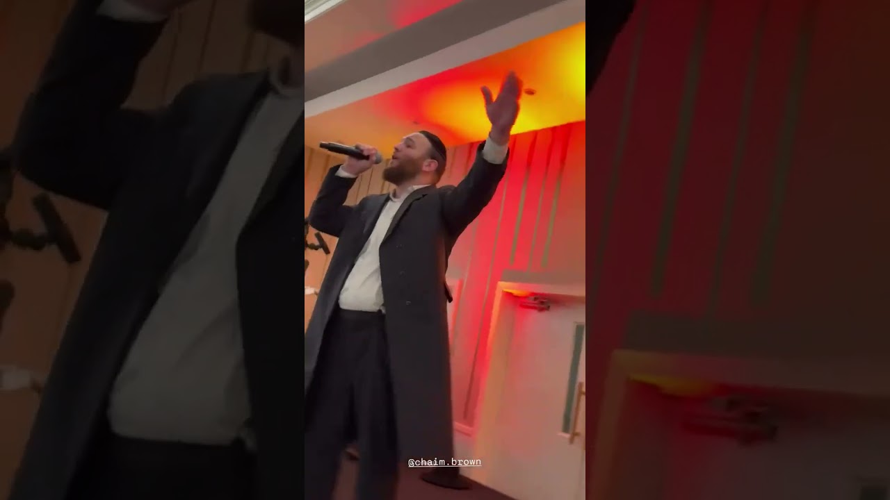 חיים בראון עם תזמורת של חזקי שווארץ