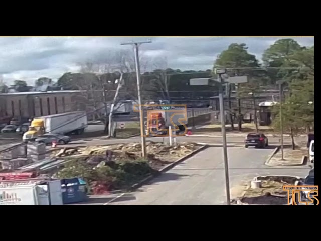 Caught on video - Low hanging wire cause of accident that took out pole knocking out power