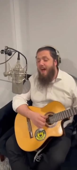 Yosef "Joey" Newcomb - Pre-Shavuos Sneak Peek - "A Regular Joe" song