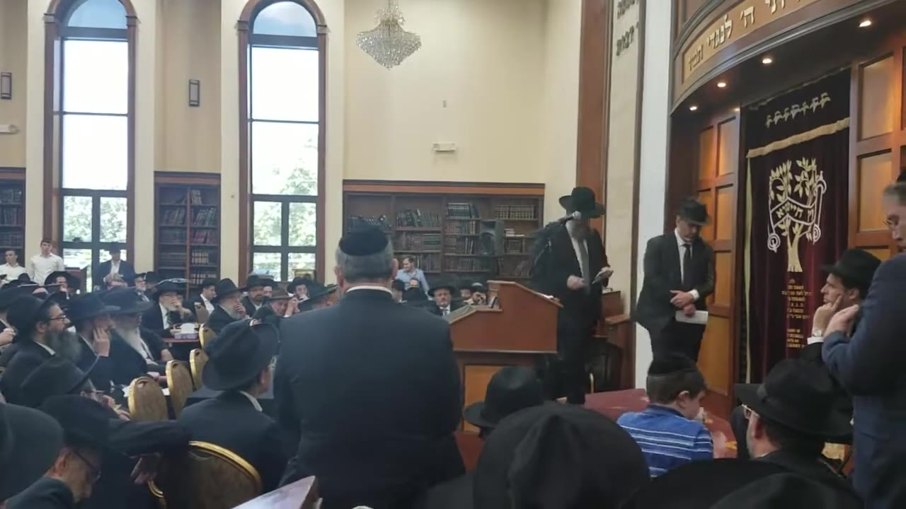 Rabbi Azriel Brown Shlit"a hesped on his father-in-law Rabbi Dovid Trenk ztz"l