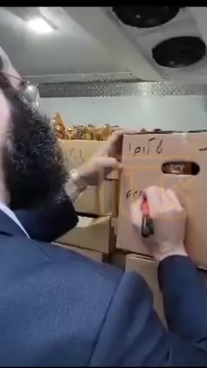 Bikur Cholim sends food to stranded soldiers