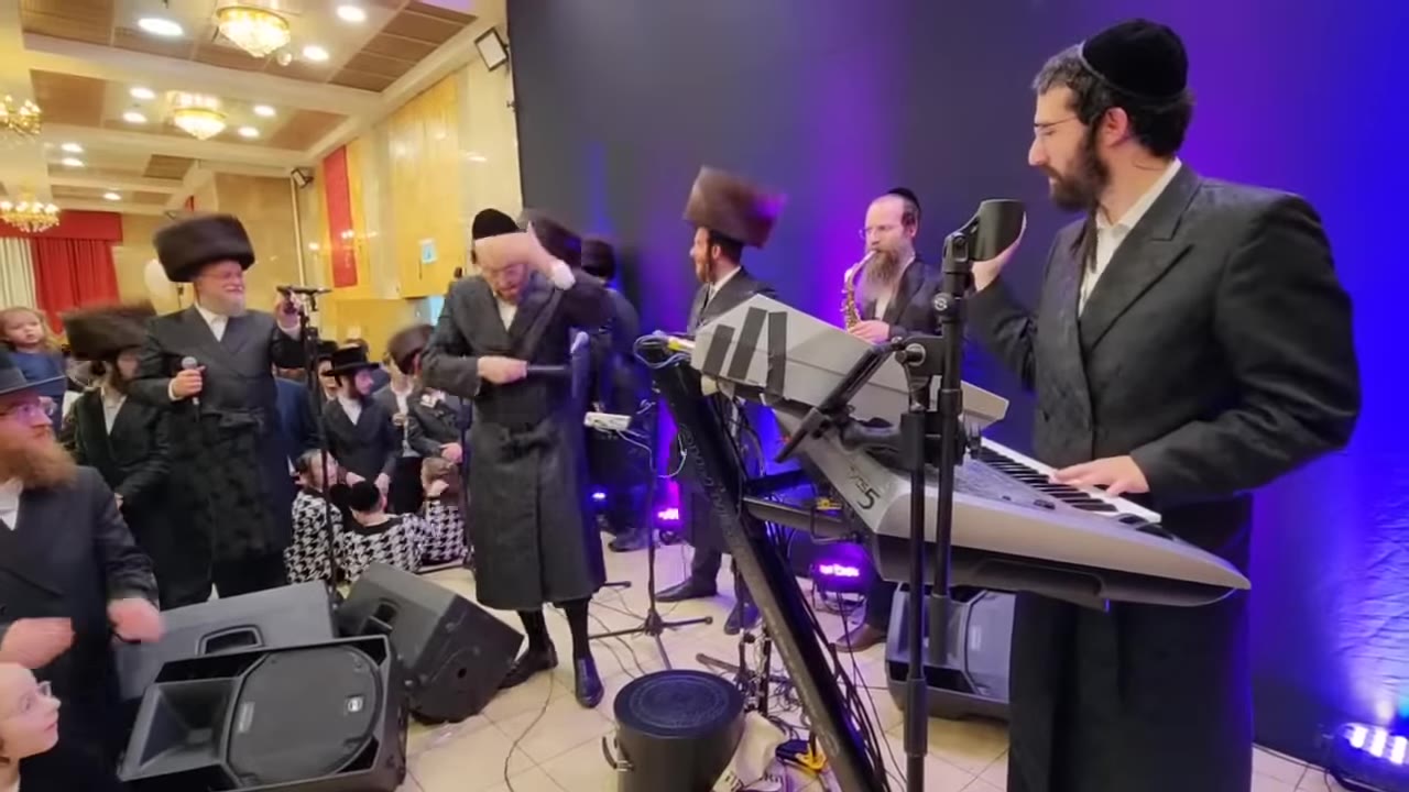 ארהלה סמאט 🎤 מוישי מנדלסון 🎹 מקהלת ויזניץ 🎶 🔥🔥🔥